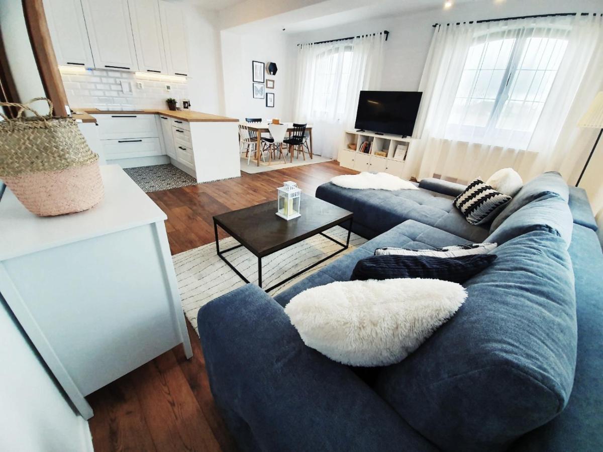 Apartman Linda - Velka Lomnica Exteriör bild
