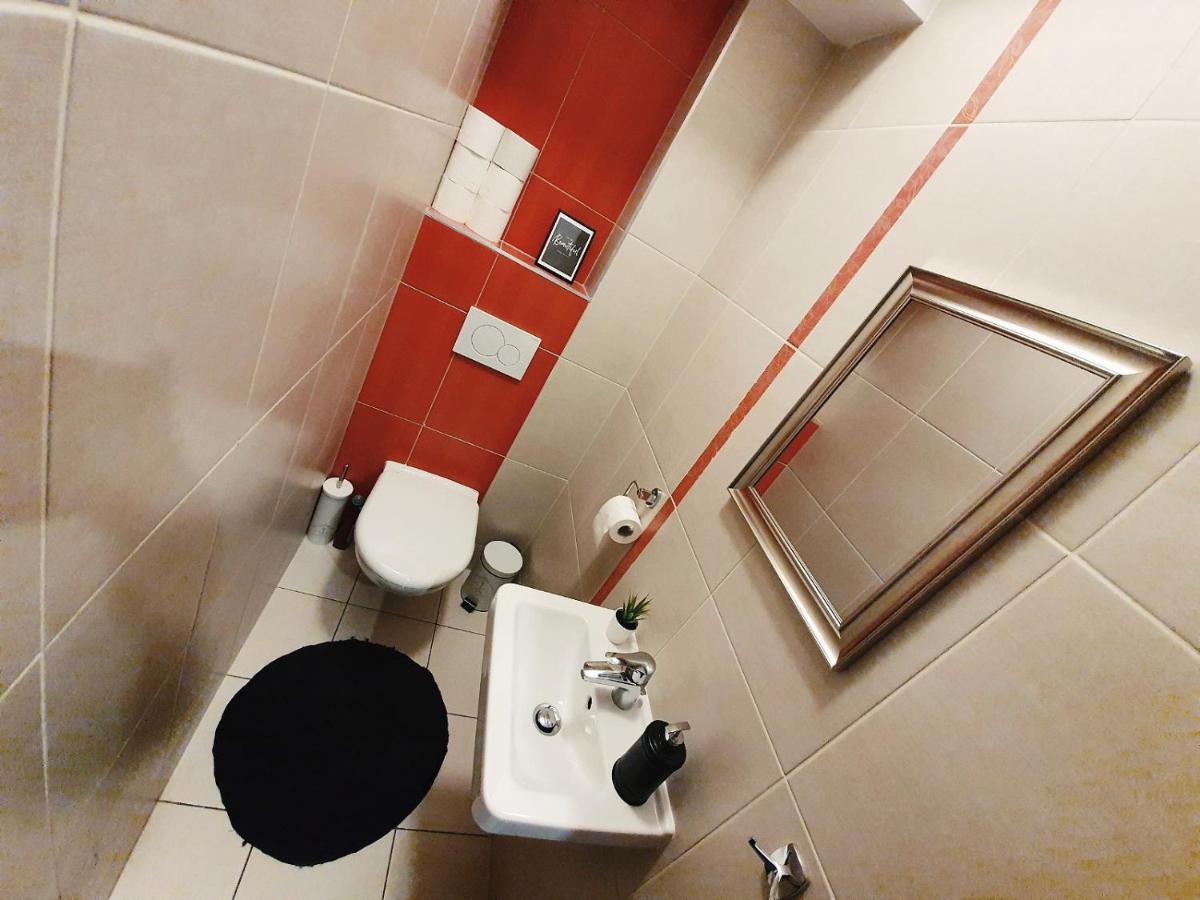 Apartman Linda - Velka Lomnica Exteriör bild