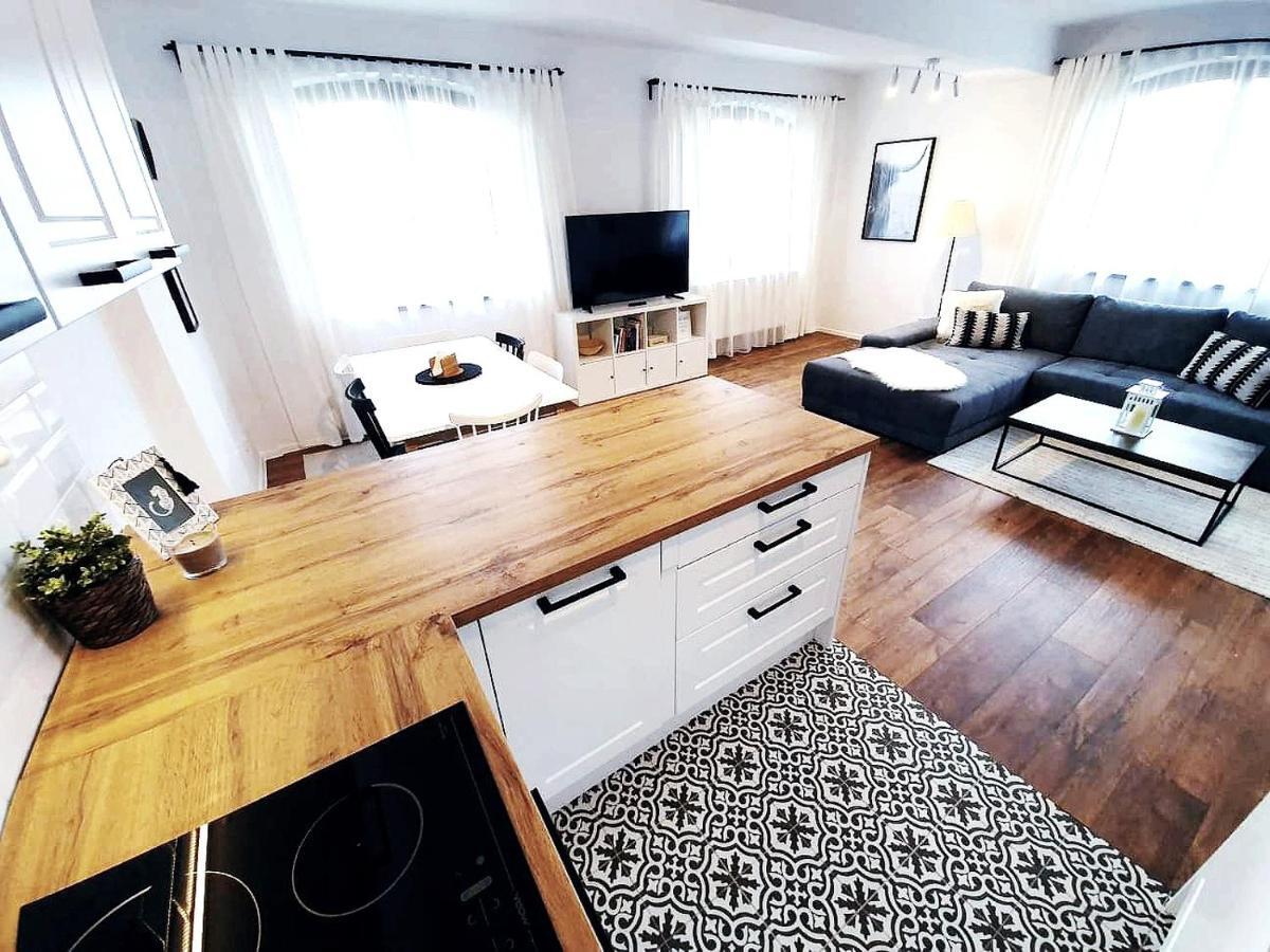 Apartman Linda - Velka Lomnica Exteriör bild