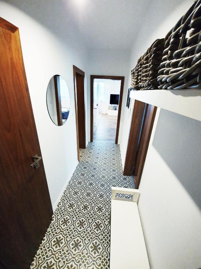 Apartman Linda - Velka Lomnica Exteriör bild